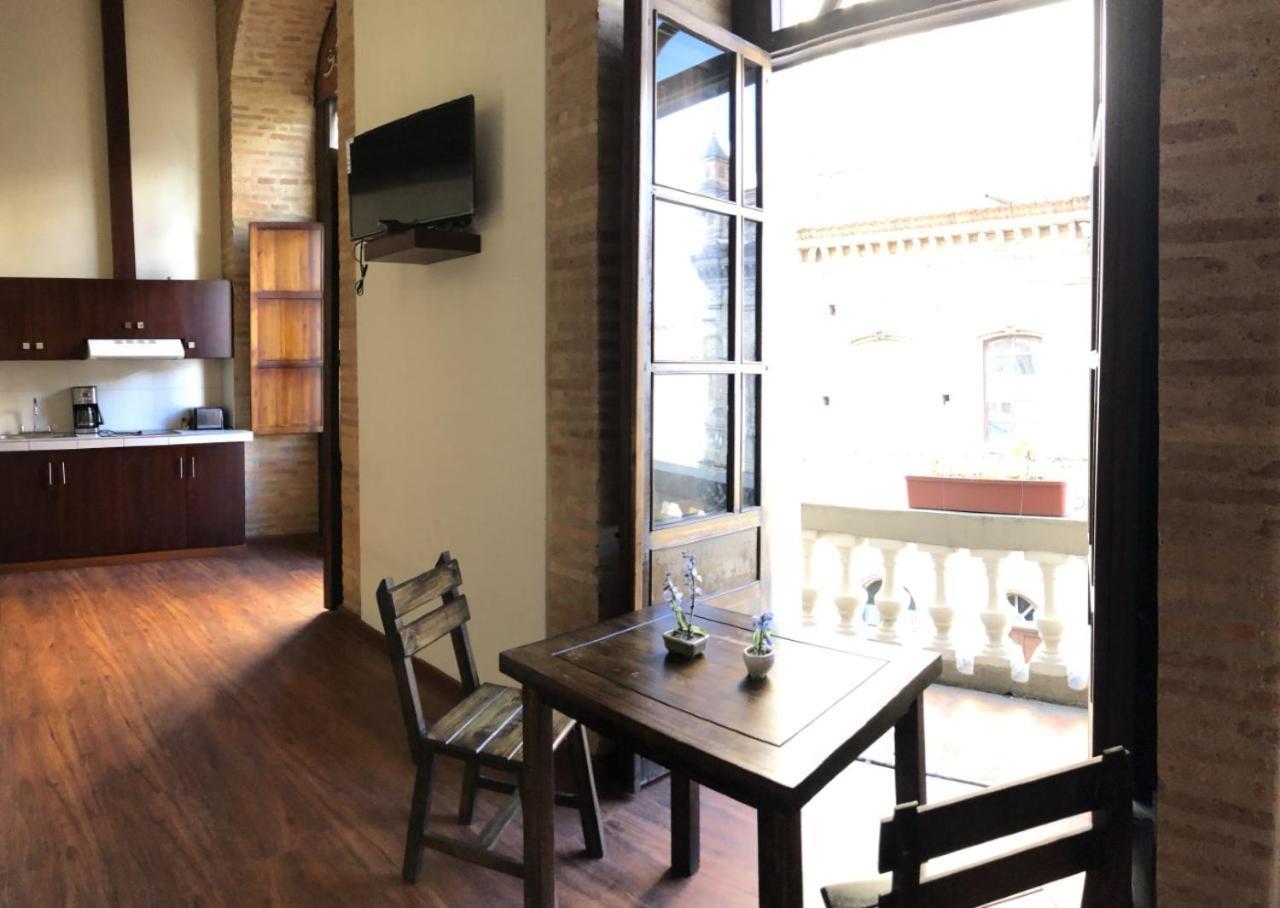 Flore Hotel Boutique Cuenca Bagian luar foto