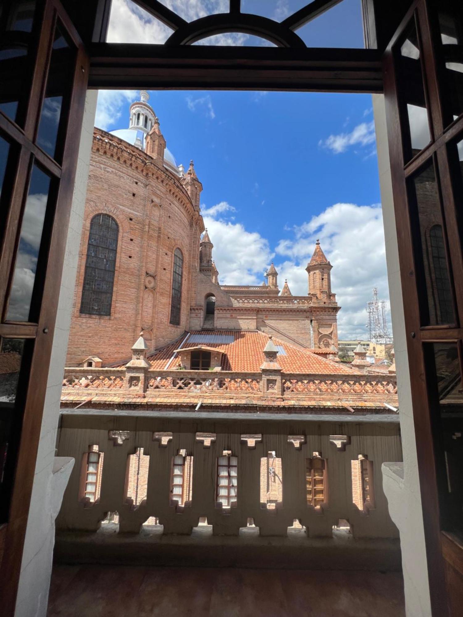 Flore Hotel Boutique Cuenca Bagian luar foto