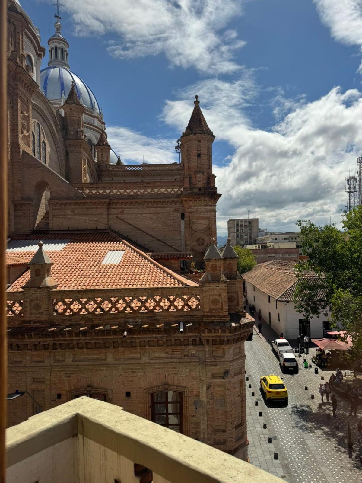 Flore Hotel Boutique Cuenca Bagian luar foto